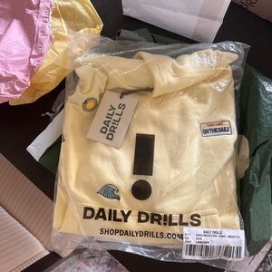 NWT DAILY DRILLS BRAND NEW IN BAG-OVERSIZED EMBROIDERED HOODIE
